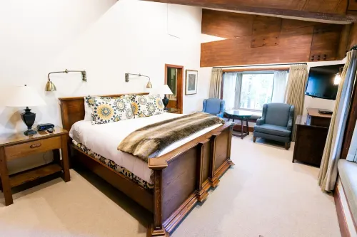 Luxury Four Bedroom Multi-Level Townhouse 4 Townhouse by Redawning - 5-نجوم