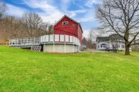 Spacious Naples Vacation Rental 6 Acres with Pool!
