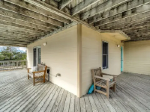 Beautiful Obx Home W. Pristine Views 6 Bedroom Cottage by RedAwning Hotels in Corolla