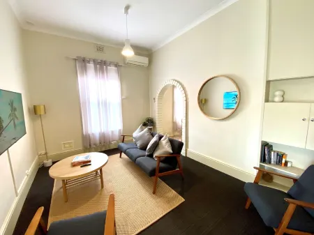 Clifton Motel & Grittleton Lodge