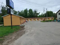 Relax Inn-Collingwood Hotels in Wasaga Beach