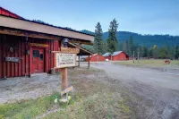 Montana Cabin: Day Trip to Glacier Natl Park! - Wifi