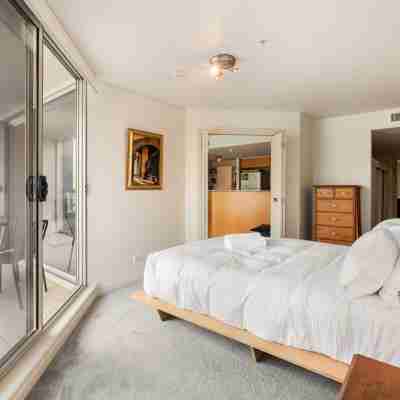 Apartment in Iconic Fingerwharf Rooms