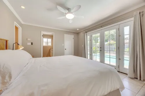 Shop, Hike & Explore: Fresno Home w/ Private Pool! - Homestays