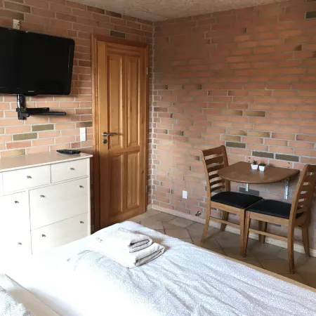 Egebjerggaard Bed & Breakfast Отели в г. Варде