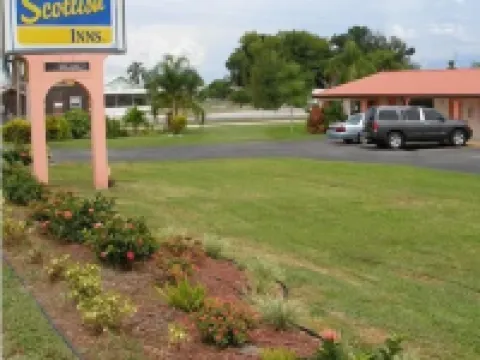 Scottish Inn - Okeechobee Hoteles en Condado de Okeechobee