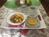 Laura's Place - 2 звезды