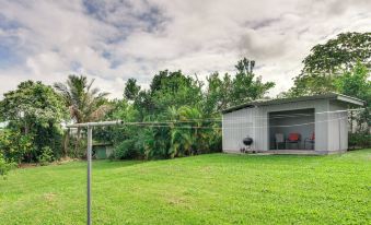 Charming Historic Hilo House Minutes to Beach!