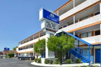 Americas Best Value Inn and Suites Branson Near the Strip