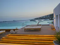 Thalassa Boutique Hotel - Adults Only Hotel berhampiran Pantai Paraga