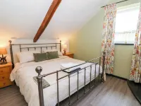 Loft Apartment Hotels in New Quay