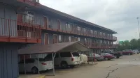 Travel Inn - parking