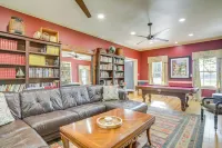 On 7 Acres! Riverfront Estate w/ Views in Denton - 2-Star