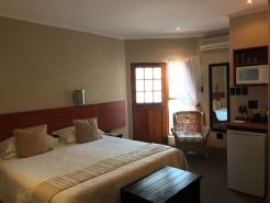 A la Martha's Air-Port Guest House