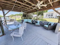 Fisherman's Paradise! 2Bd/2Ba Waterfront Retreat with Access to Lake Okeechobee!