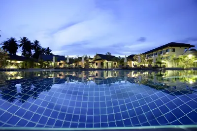 Kuiburi Hotel & Resort Отели рядом с достопримечательностью «Wat Thung Ma Mao»