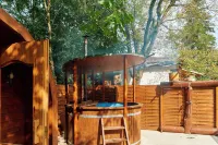 Öko-Park Panzió, Kemping és Rendezvényközpont Hotels in Nagyvisnyo