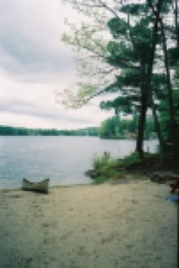 Maine Lakefront Cottage Rental with Sandy Beach