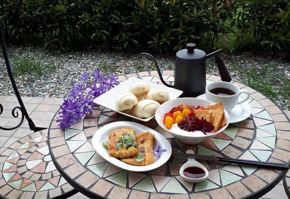 첼루 매너 호텔