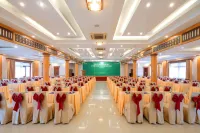 Trân Châu Beach & Resort Hotels in Phuoc Hoi