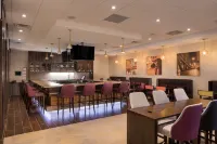 Crowne Plaza CHICAGO SW - BURR RIDGE by IHG - bar