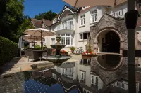 Chateau la Chaire Hotels near Jersey Zoo