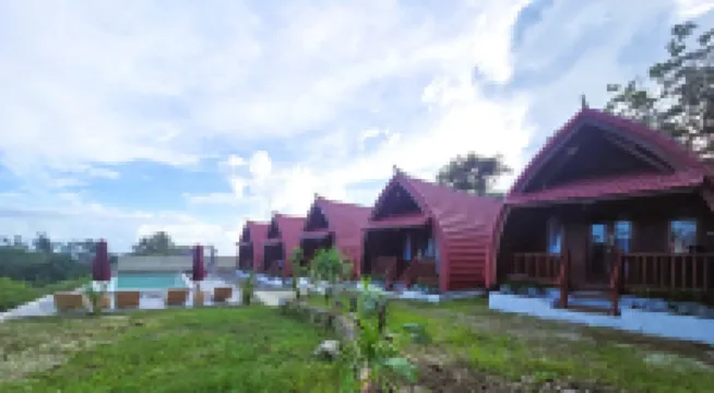 Dudu Cottage Nusa Penida Hotels near Peguyangan Waterfall