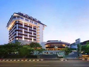 Hotel Santika Premiere Semarang