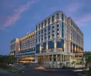Fairmont Mumbai Hotel dekat Sitladevi Temple