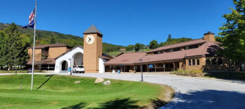 Bear Hill Cabin 4 Bedroom Cabin