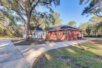 Tranquil Coden Retreat: 10 Mi to Dauphin Island! - Homestays