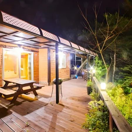 Cheorwon Hwagang Yellow Earth Pension