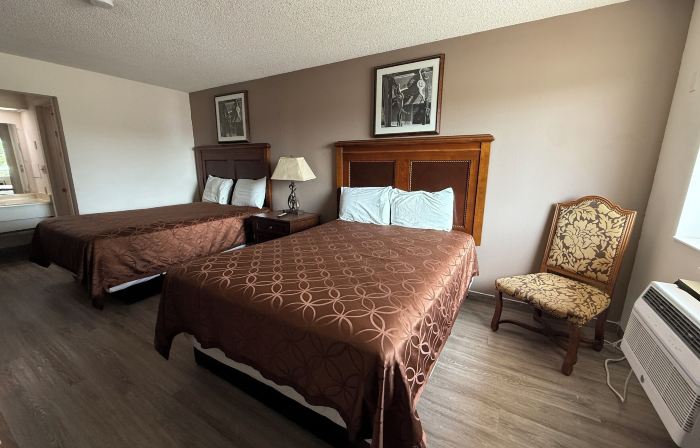 Island Inn