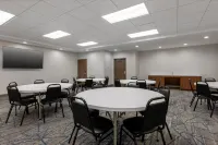 Holiday Inn Express & Suites STEVENSVILLE - BENTON HARBOR by IHG - WiFi