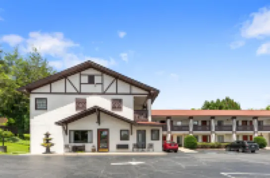 โรงแรมชัวร์สเตย์ บายเบสท์เวสเทิร์น เฮเลนดาวน์ทาวน์ โรงแรมในเฮเลน