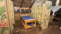 On Vacation Amazon - spa