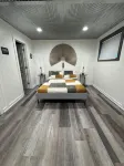 Shipping Container in KC - Rooftop Patio & Fire Pit!
