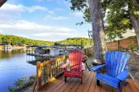 Sunrise Oasis - Enjoy Lakefront Living