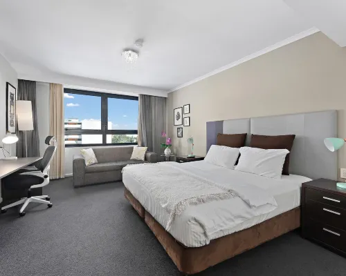 1 Valentine Ave Hotels in Parramatta