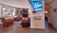 Charming Cherokee Cabin Secluded Stay for 6 Just 10 Minutes to Tahoe!