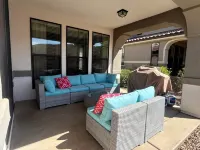 5 Bedroom & 5 Bathrooms Beautiful Washington Home. YEAR ROUND Pool access