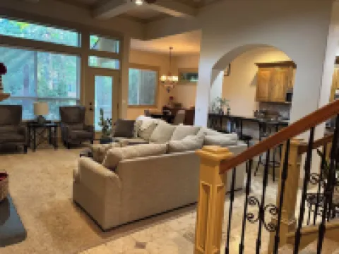 Gorgeous  3-bedroom Villa at the Banbury Golf Course subdivision. Hotels in Eagle