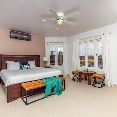 7BR Oasis in Paradise on One Happy Island