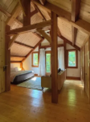 Charming Bainbridge Island Cottage with Comforts