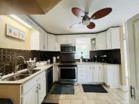 Welcome to our cozy/charming 2 Bedroom 1 Bath Apartment in Central Bridgewater Hotels in Bridgewater