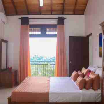 Holistic Villas Hills 5 minutes to the Kandy City Rooms