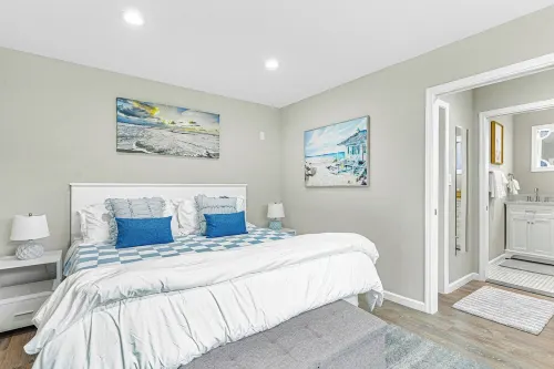 "The Shores" One Bedroom with A/C Steps to La Jolla Shores Beach, San Diego