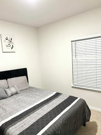 Classic Austin Crib Отели в г. Манор