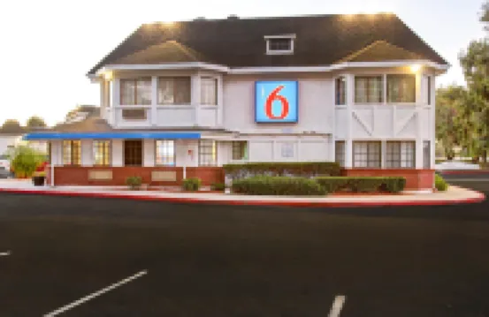 Motel 6 Fremont, CA – North