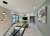 Spacious 4-bedroom house with private pool AC in welcoming in Roatan Honduras